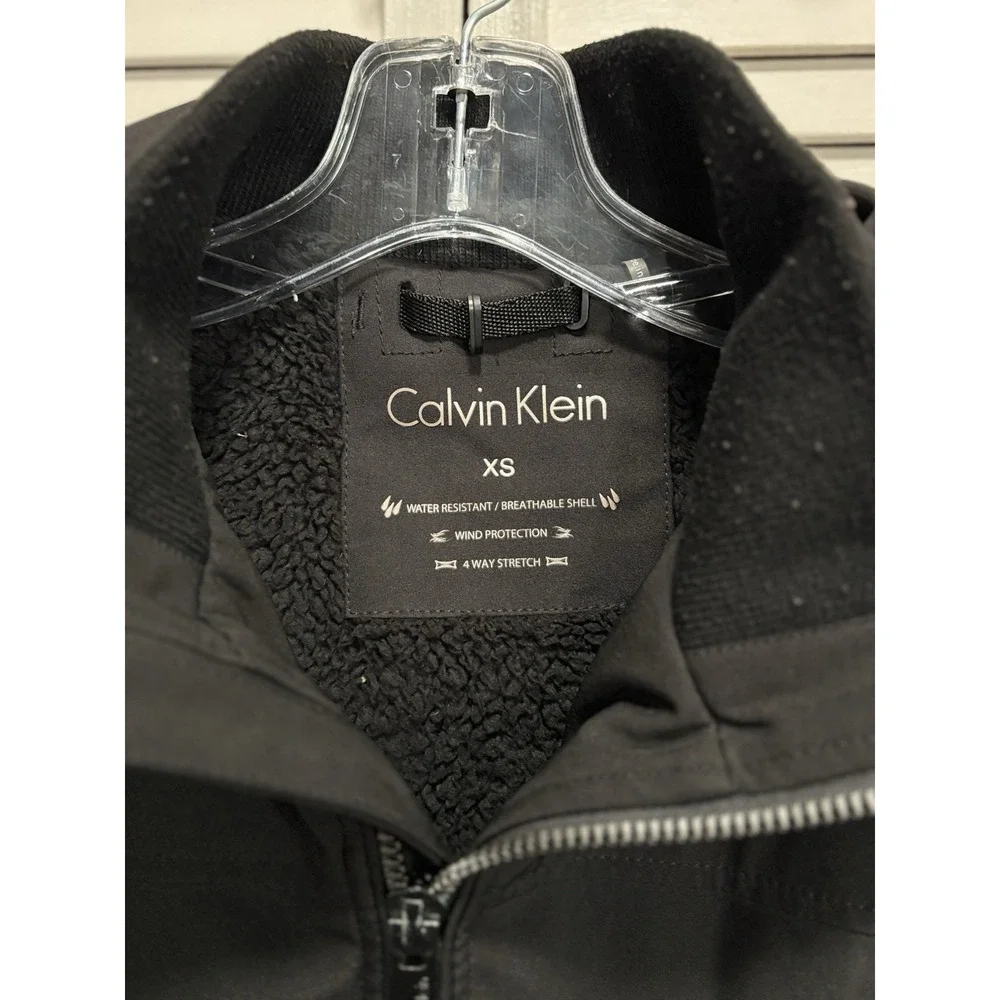 Calvin Klein Faux Fur Hood‎ Jacket Zip Up Size Sm Pockets Lined Water Resistant